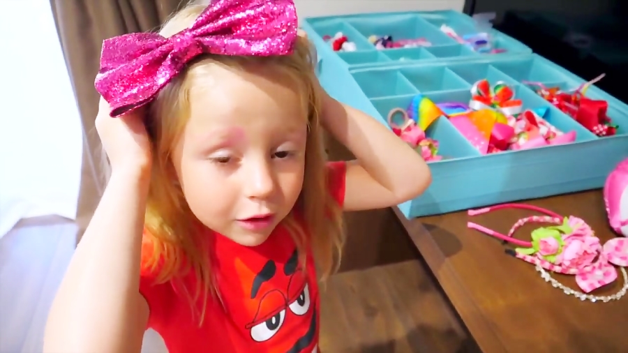 ماجراهای ناستیا و بابایی - قسمت 120 - لباس جدید ناستیا در فیلم بابایی